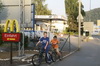 Die Firma Schrutka-Peukert will in der ehemaligen „Franken-Garage“ (hinten) in der Kronacher Straße eine Bäckereigastronomie mit Drive-In errichten, „die fränkische Antwort auf McDonald’s“ Die Firma Schrutka-Peukert will in der ehemaligen „Franken-Garage“ (hinten) in der Kronacher Straße eine Bäckereigastronomie mit Drive-In errichten, „die fränkische Antwort auf McDonald’s“